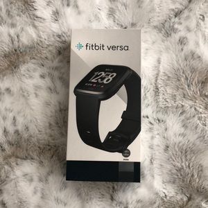 Fitbit Versa Smartwatch